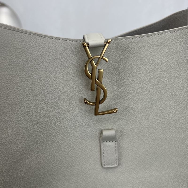 Y51 hobo bags